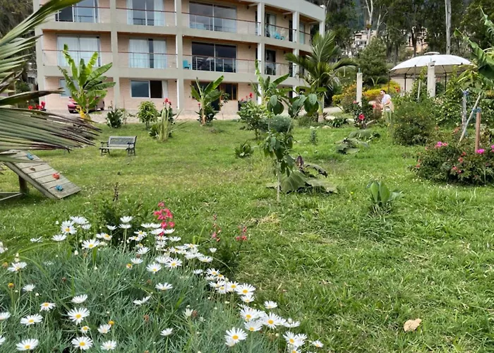 Cucuate Hospedaje